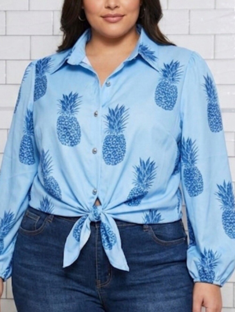 Blue Pineapple Graphic Shirt XL